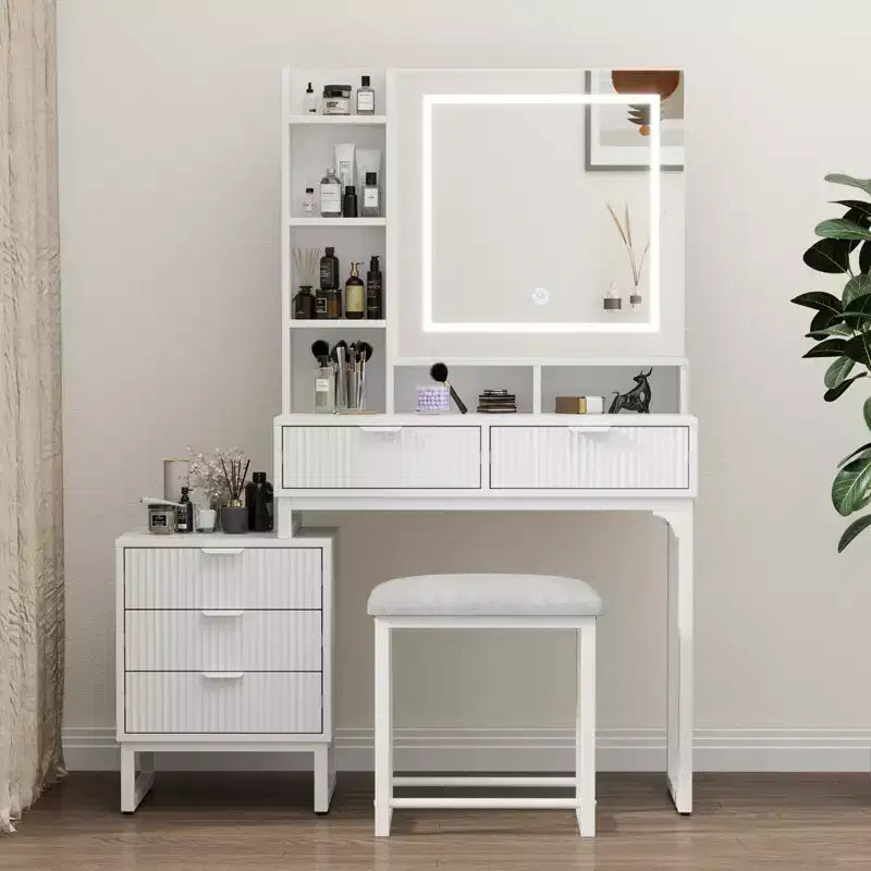 Coiffeuse blanche et dorée avec miroir coulissant lumineux et tabouret rembourré, 1 personne, 5 tiroirs