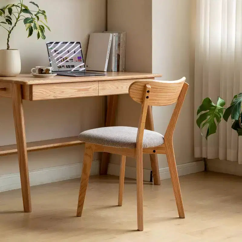 Chaise de salle à manger sans accoudoirs Noyer Naturel, Assise Rembourrée, Piètement en Bois Massif, 1 Place