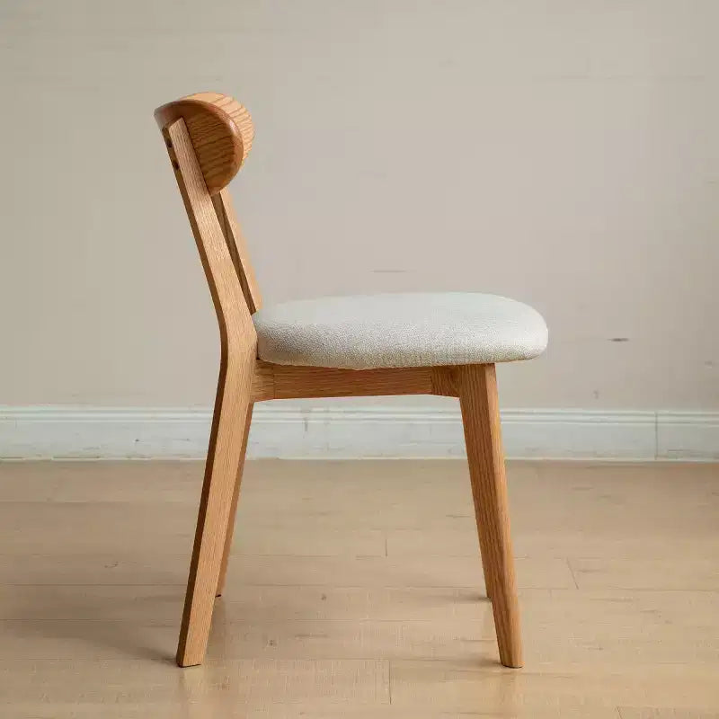 Chaise de salle à manger sans accoudoirs Noyer Naturel, Assise Rembourrée, Piètement en Bois Massif, 1 Place