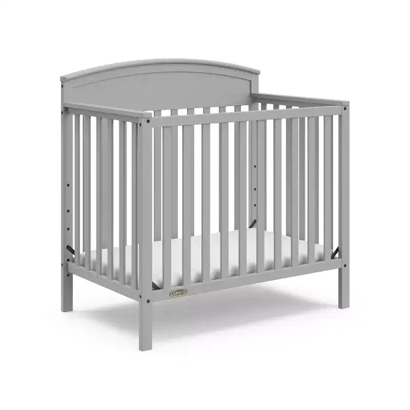 Mini-lit de bébé convertible 4-en-1 Blush / Bois flotté / Gris galet / Blanc avec matelas, pour 1 personne